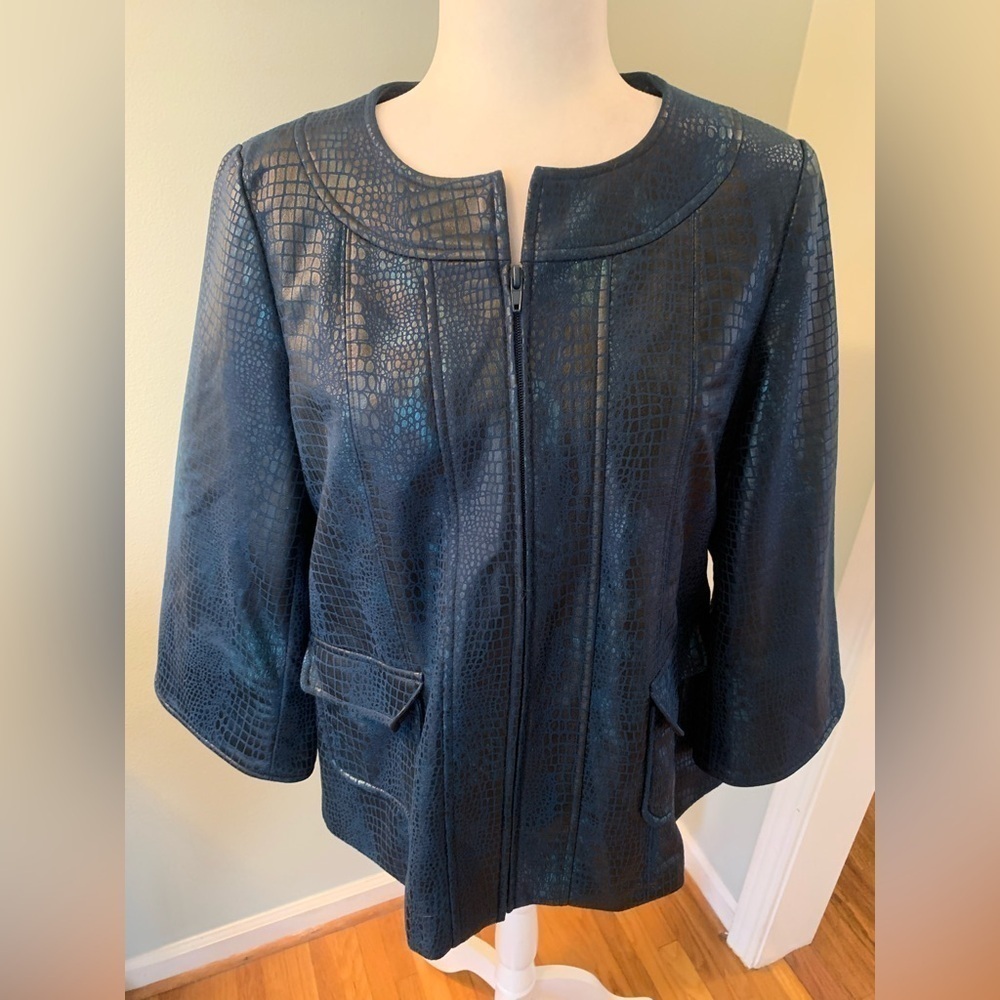Susan Graver faux alligator zippered jacket, size S